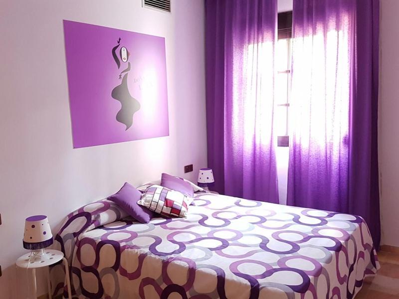 Apartamentos Dona Lola إشبيلية الغرفة الصورة